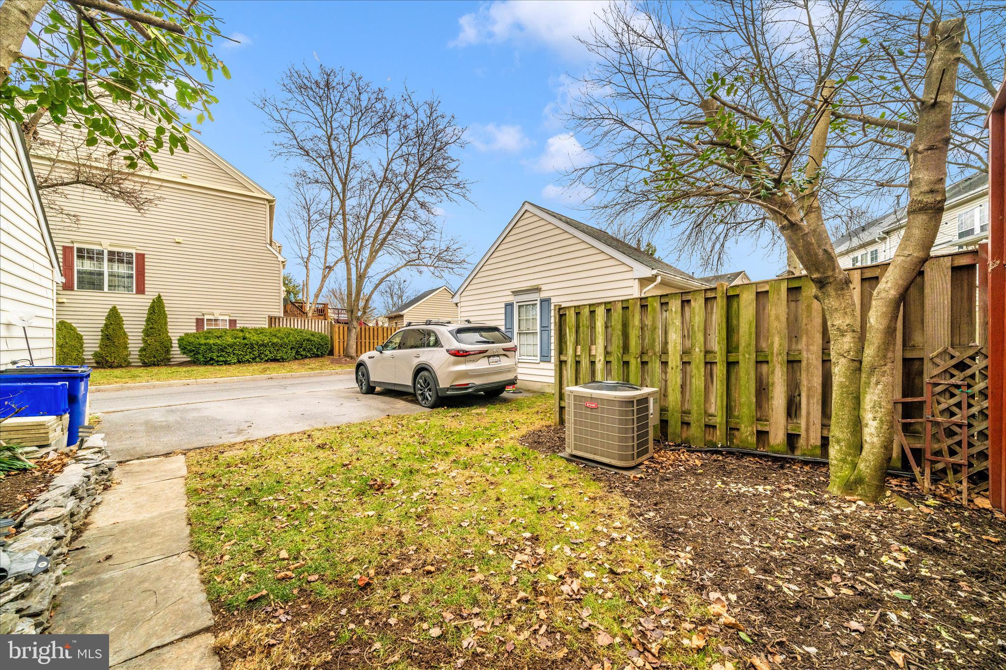 1810 SEBASTIAN BOULEVARD