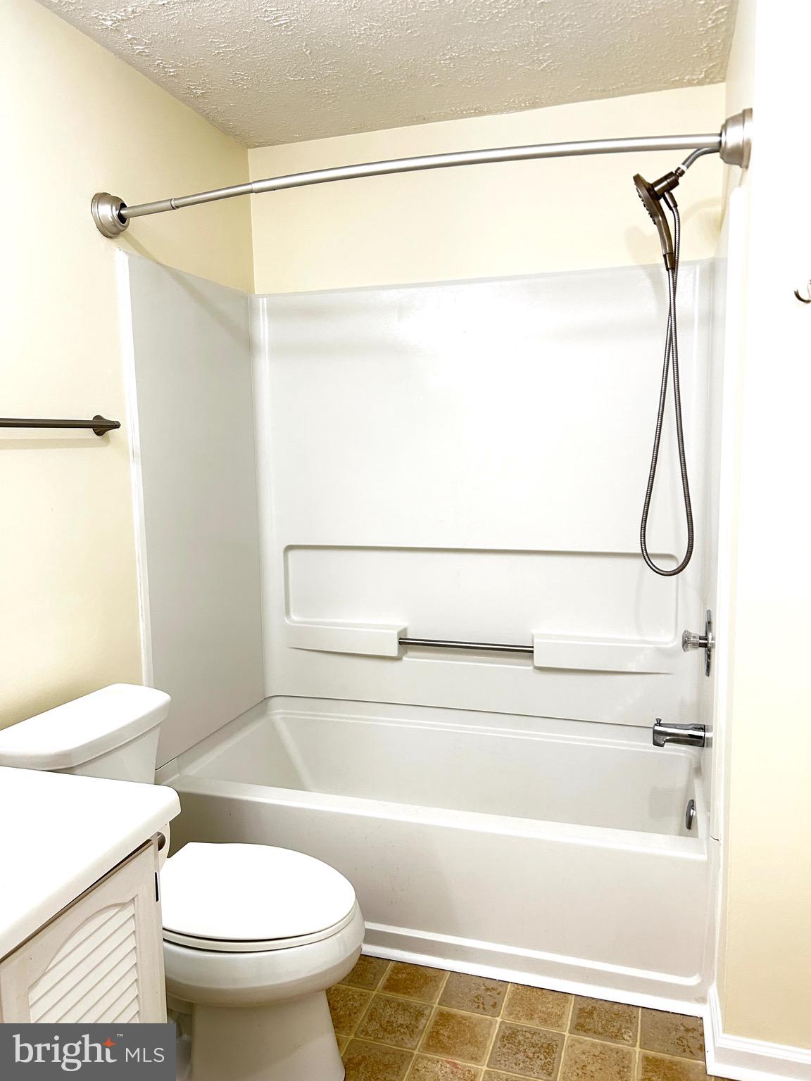 803 STRATFORD WAY J 1100J