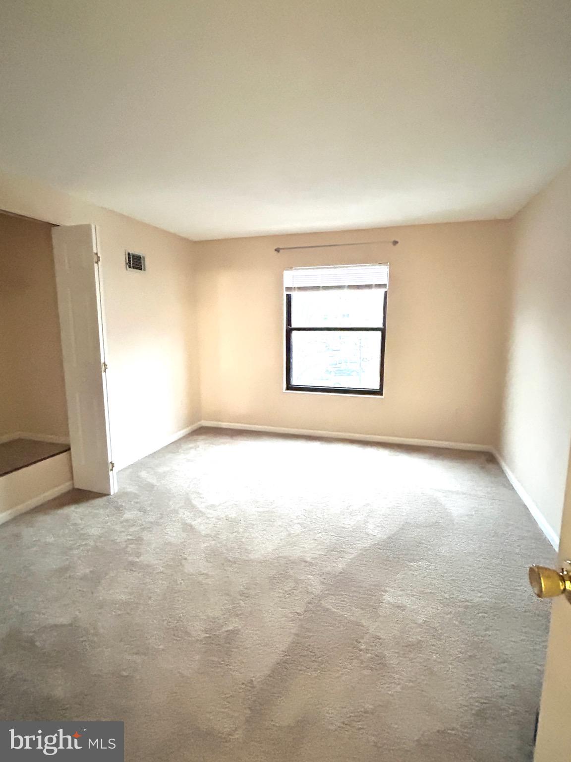 803 STRATFORD WAY J 1100J