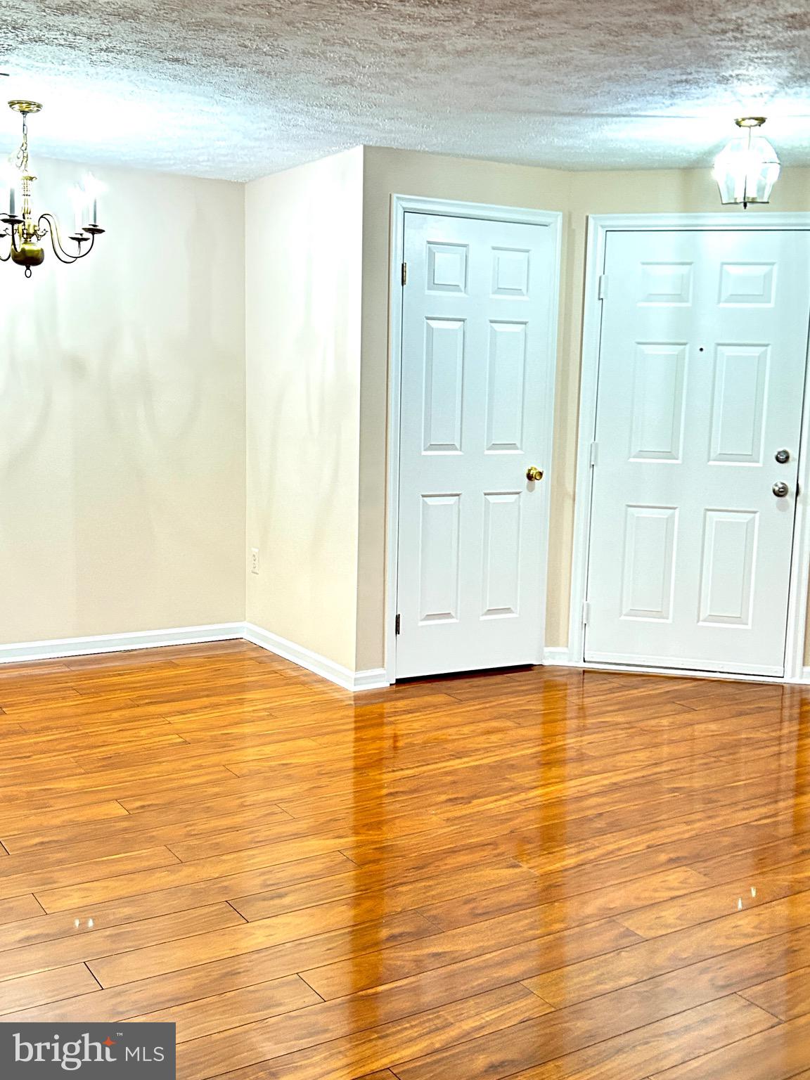 803 STRATFORD WAY J 1100J