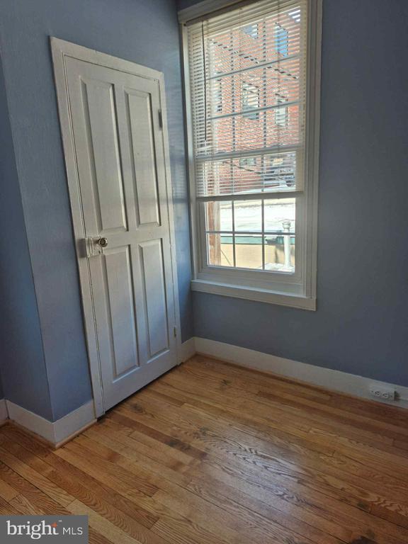 25 S MARKET STREET APT 2