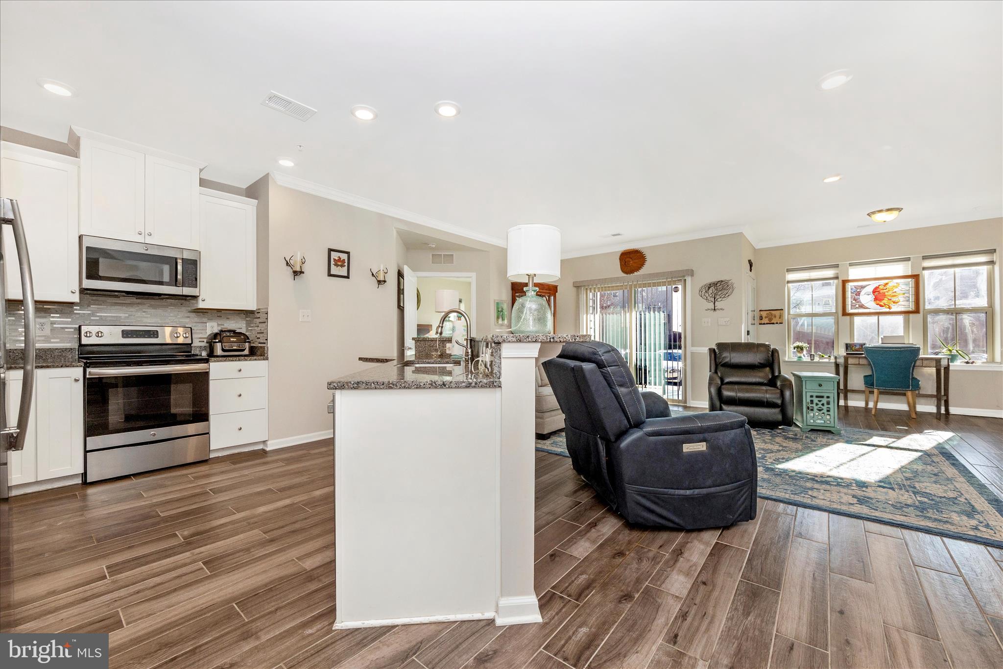 6521 WALCOTT LANE 104