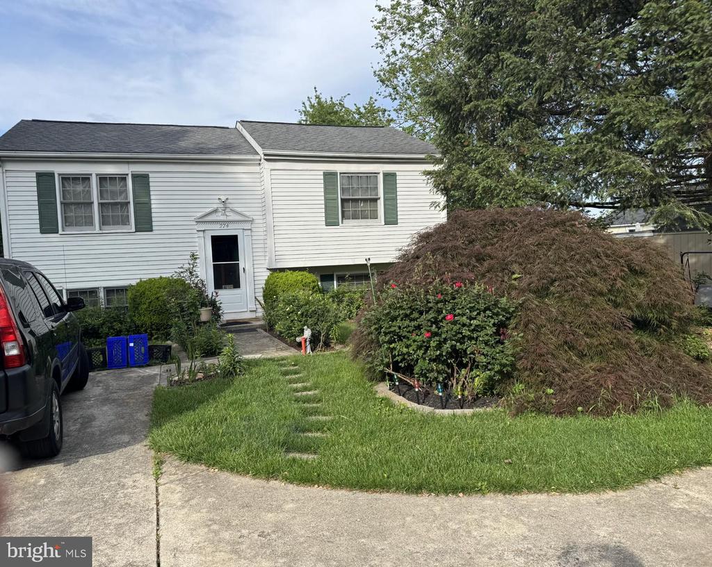 274 LONGFORD DRIVE