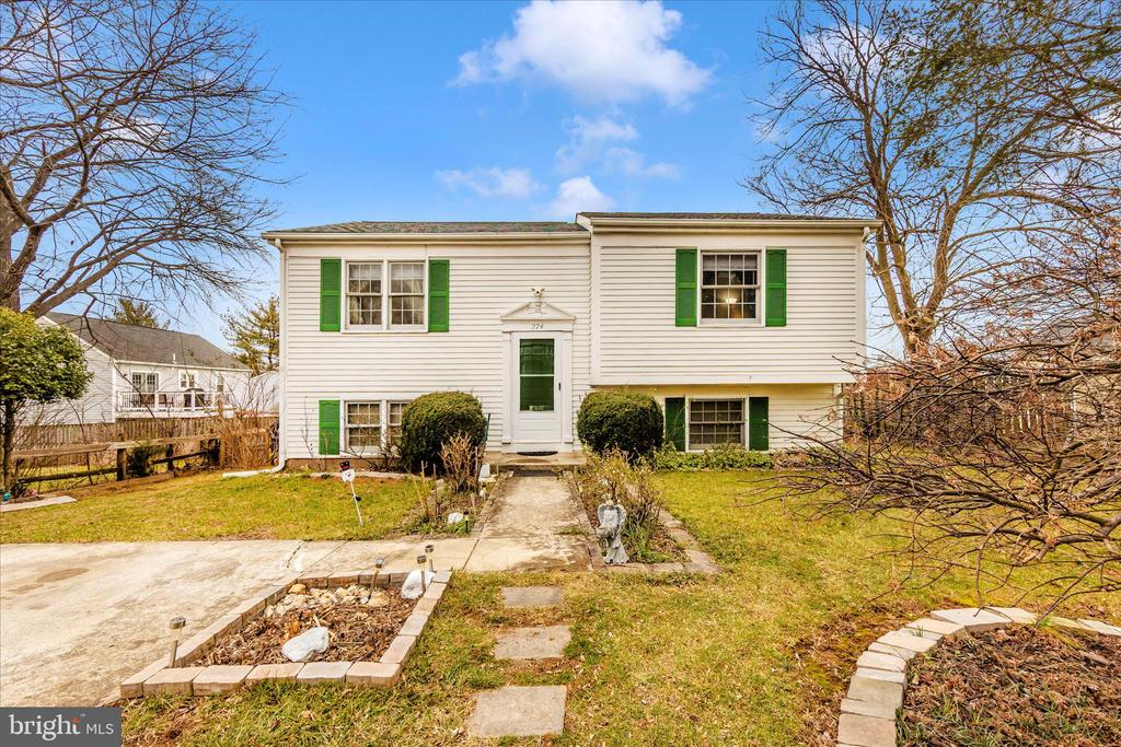 274 LONGFORD DRIVE