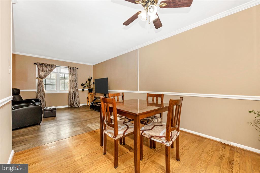 274 LONGFORD DRIVE