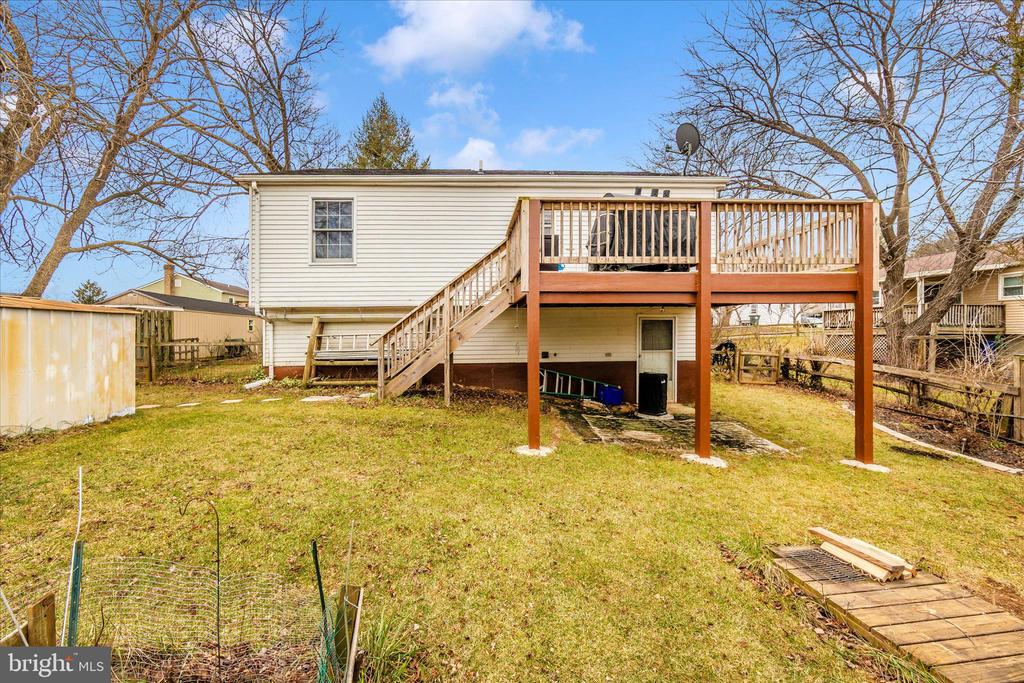 274 LONGFORD DRIVE