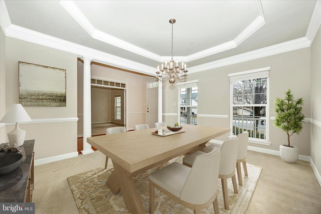 118 SUNLIGHT COURT