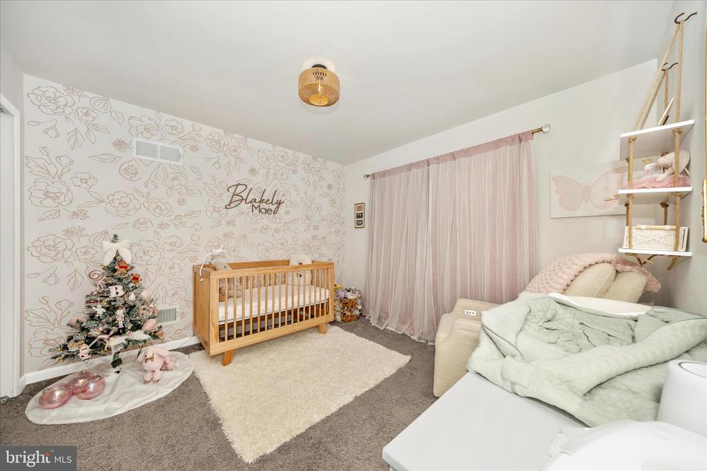 1600 HOBBLE TRAIL