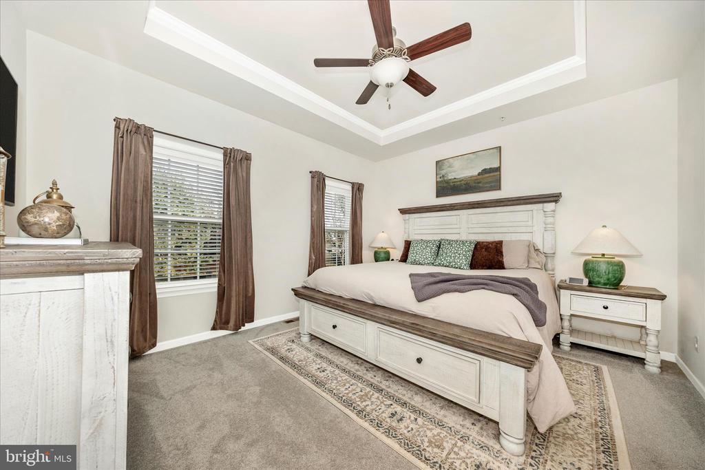 1600 HOBBLE TRAIL