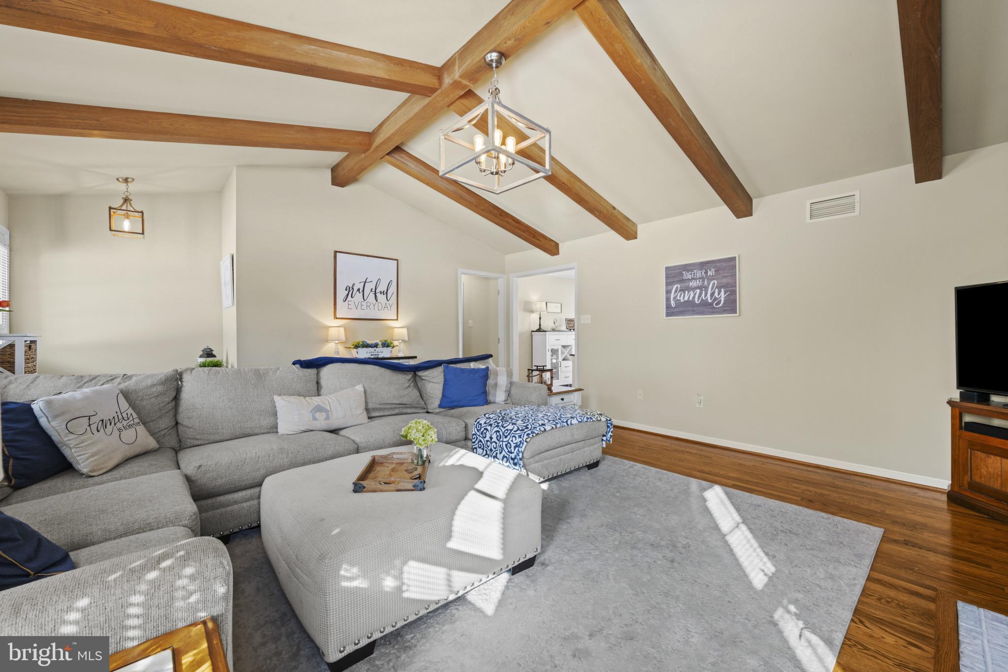 4026 CHERRY LANE
