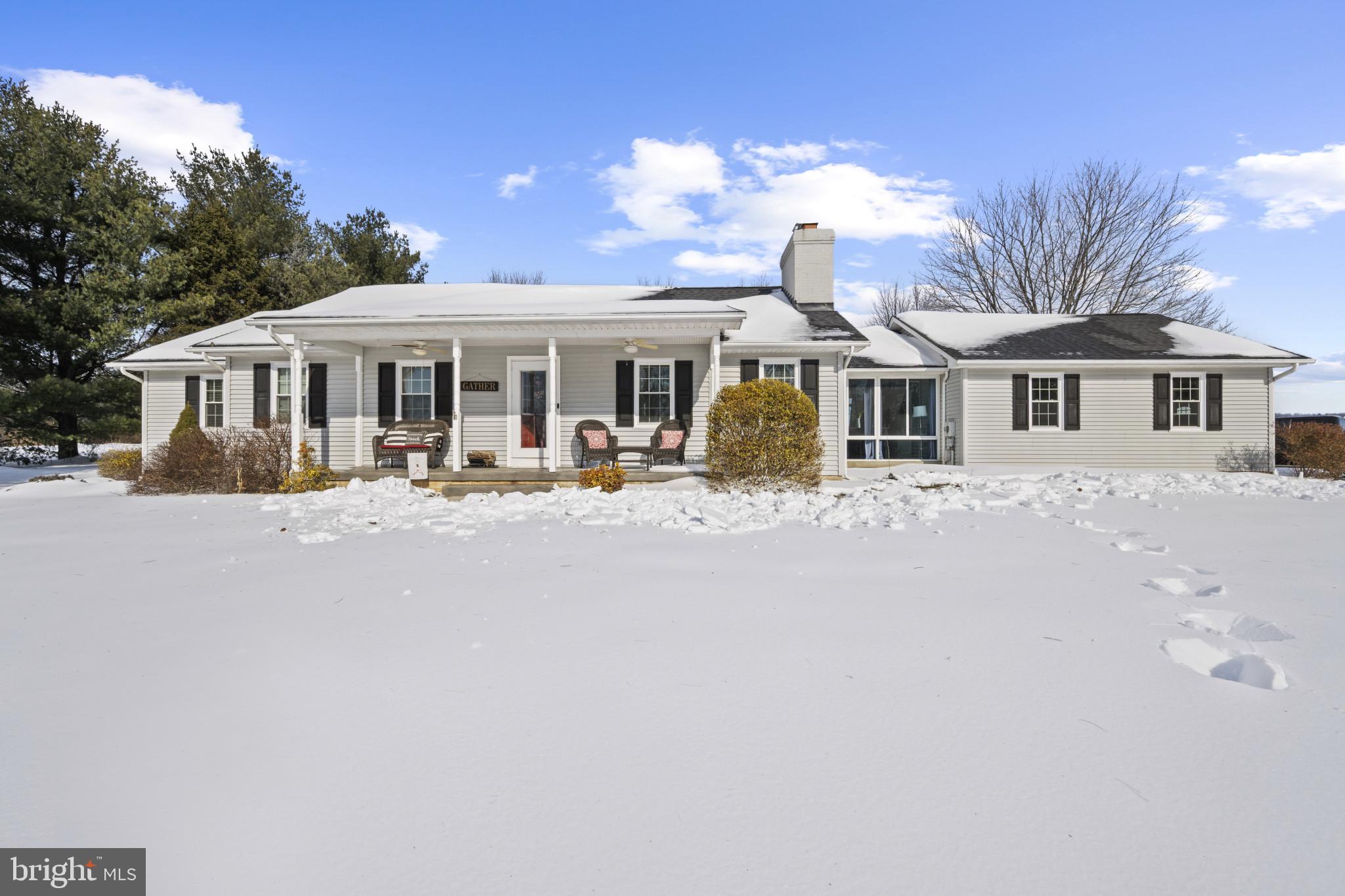4026 CHERRY LANE