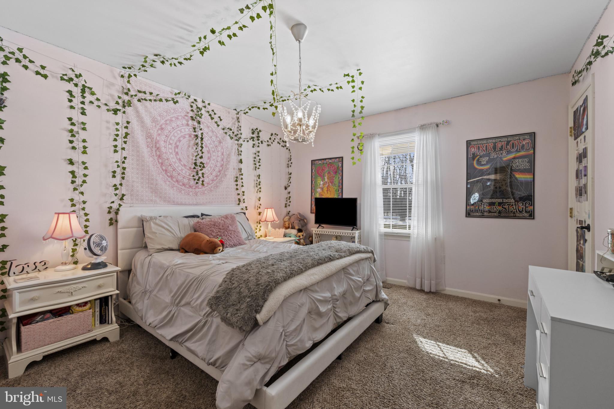 4026 CHERRY LANE