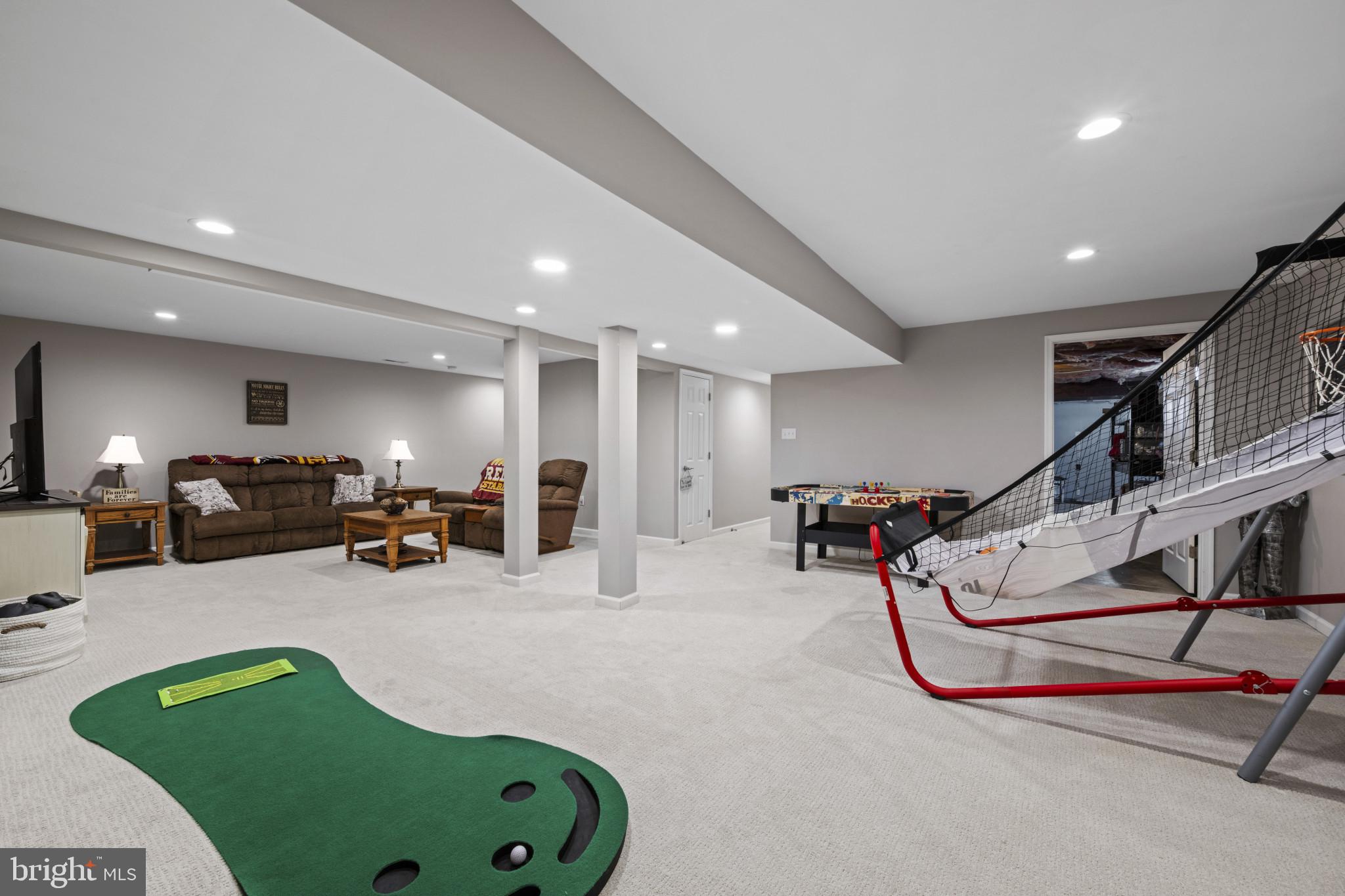 4026 CHERRY LANE