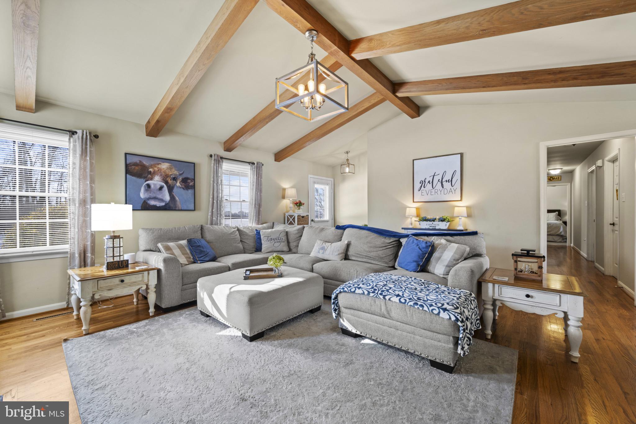 4026 CHERRY LANE
