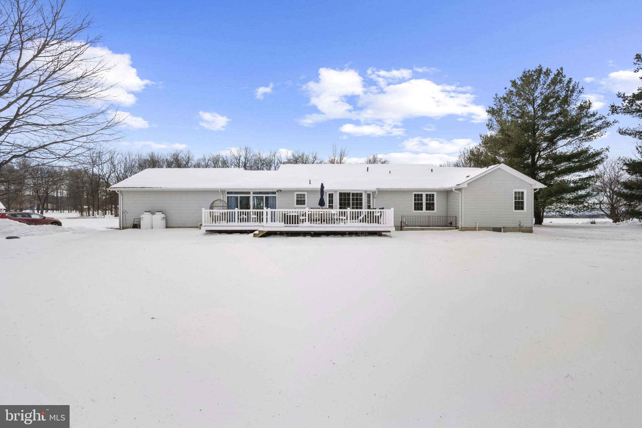 4026 CHERRY LANE