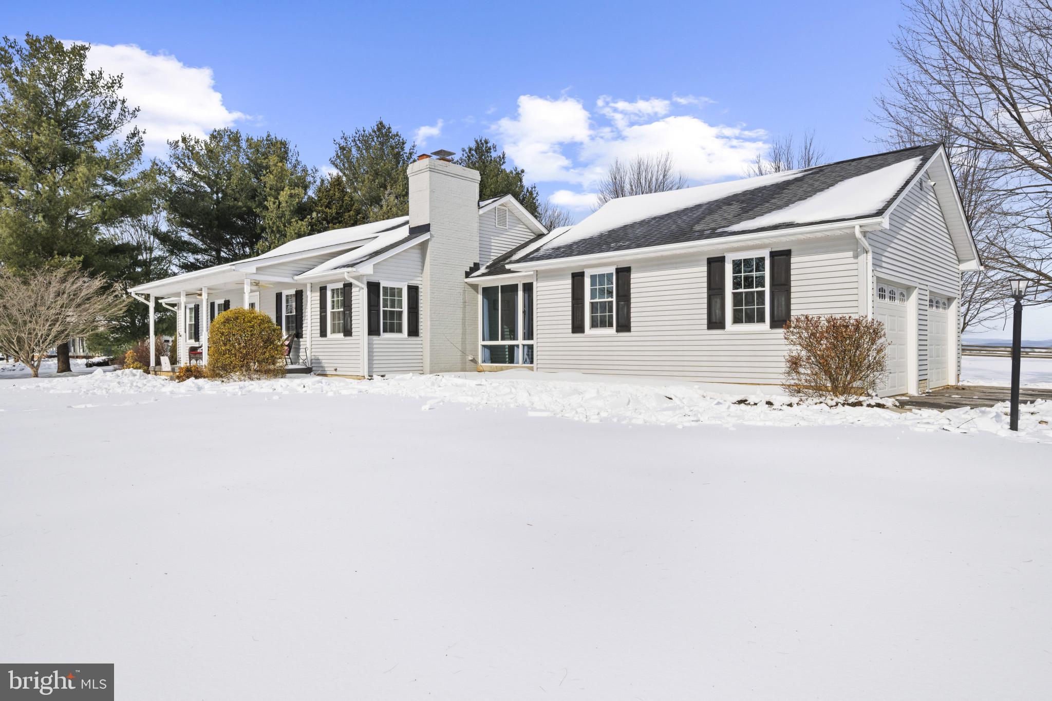 4026 CHERRY LANE