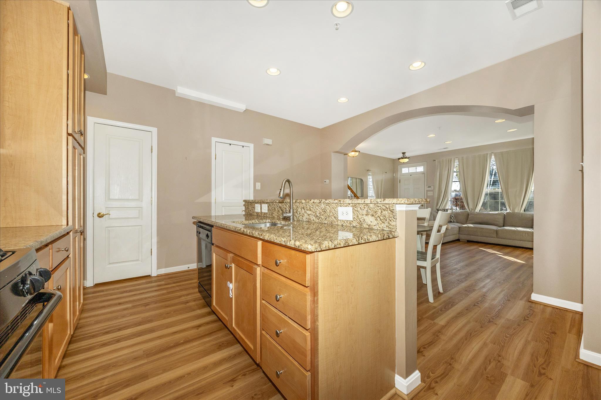 1788 POOLSIDE WAY A 21-A