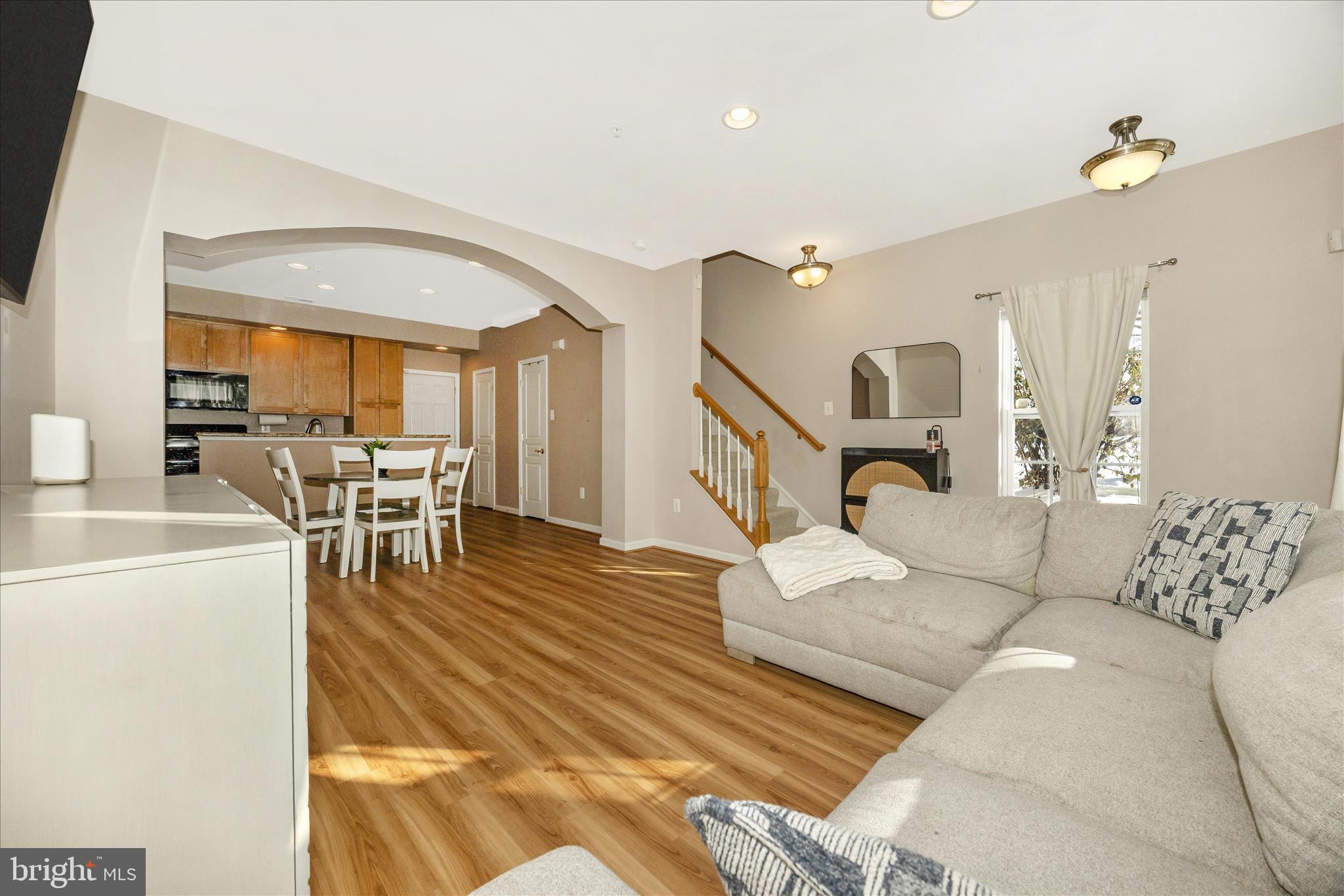 1788 POOLSIDE WAY A 21-A