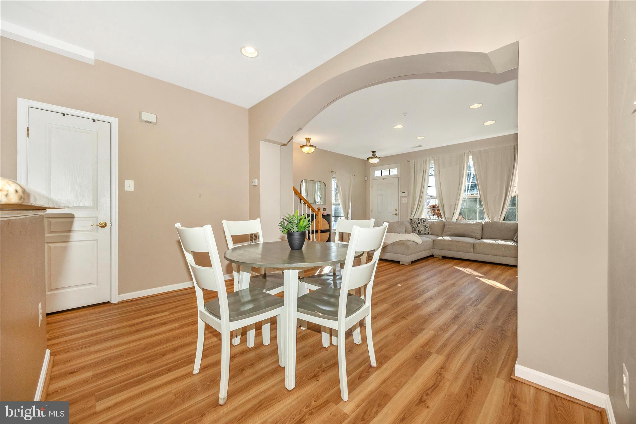 1788 POOLSIDE WAY A 21-A