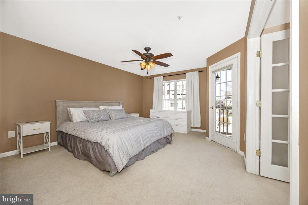 1788 POOLSIDE WAY A 21-A