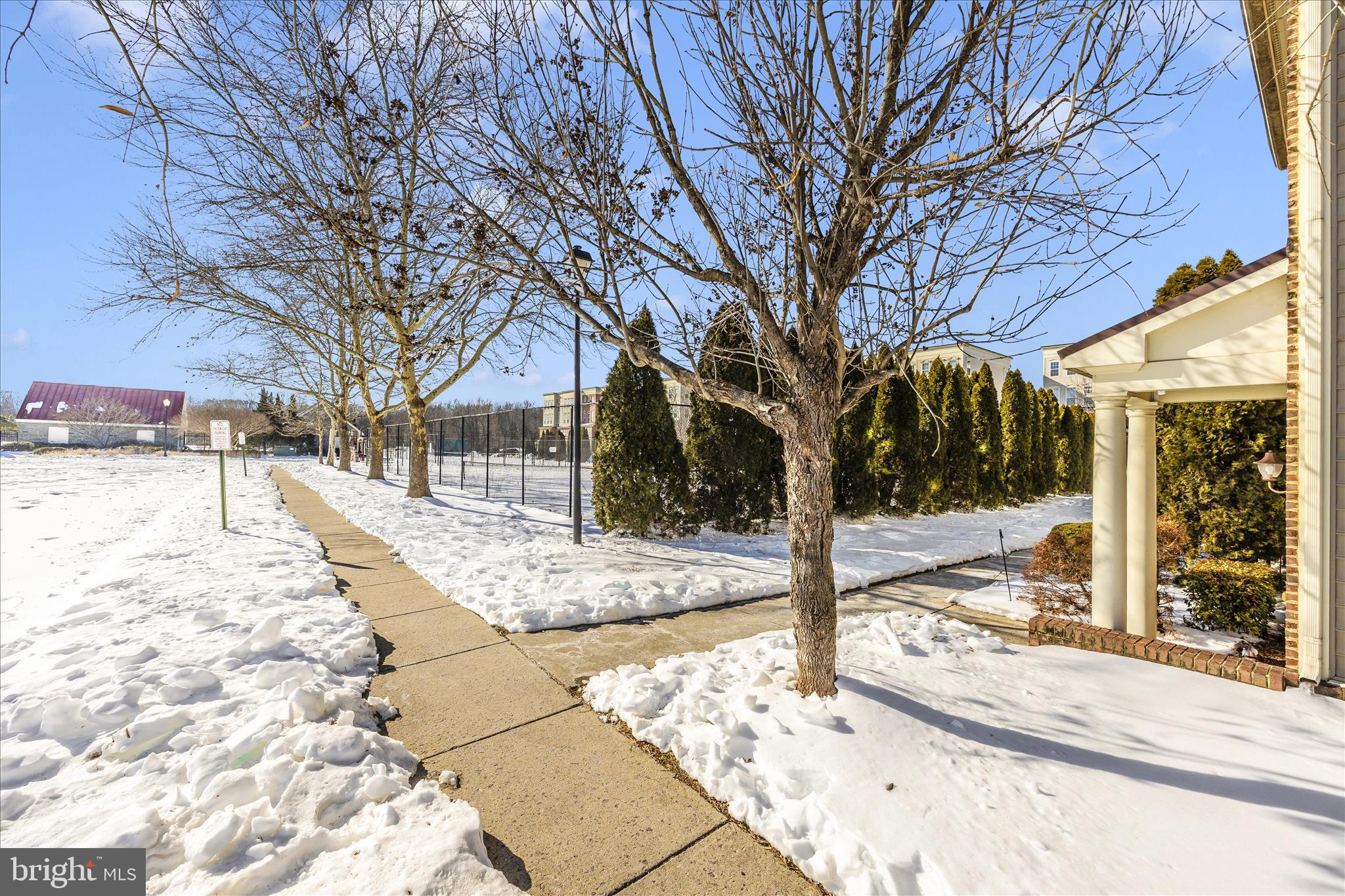 1788 POOLSIDE WAY A 21-A