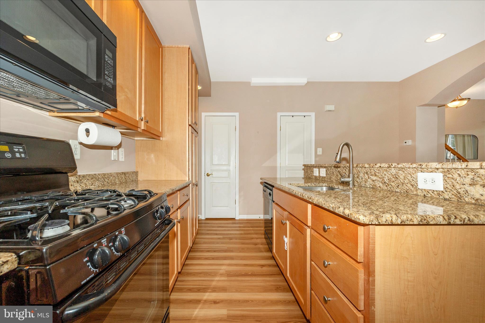 1788 POOLSIDE WAY A 21-A