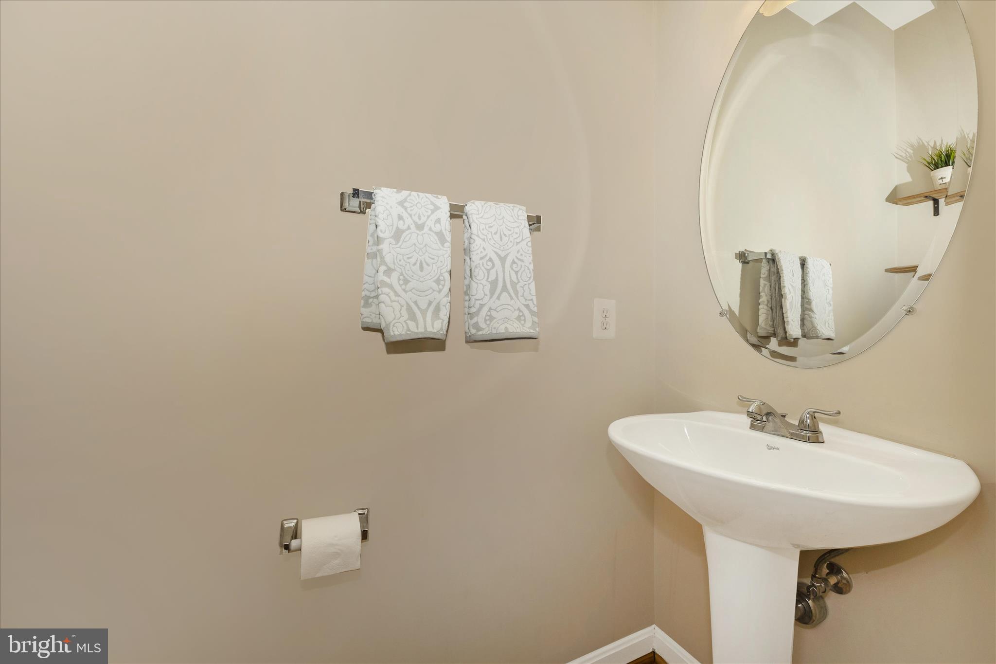 1788 POOLSIDE WAY A 21-A