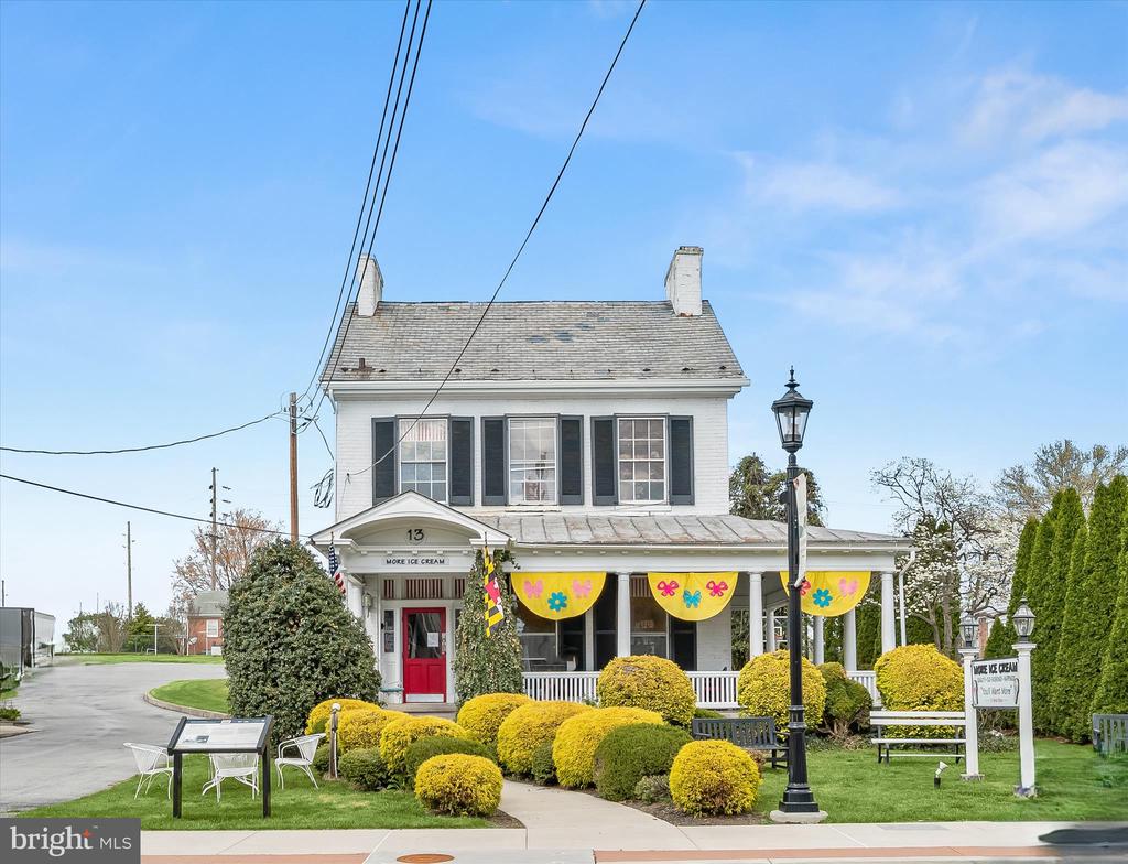 4209 MARYLAND COURT