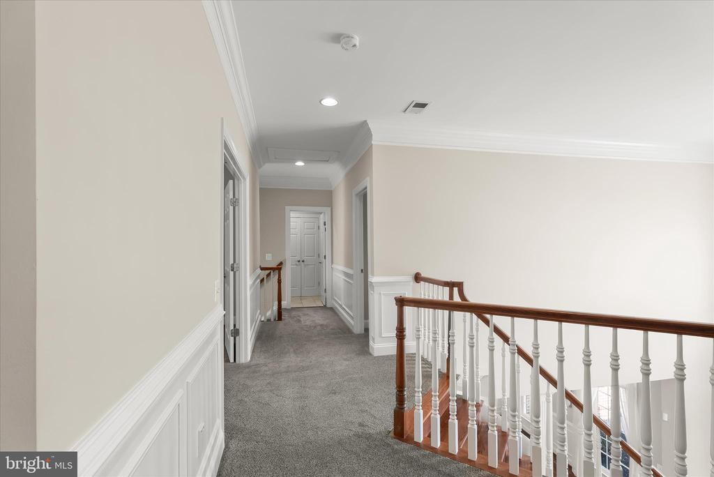 4209 MARYLAND COURT