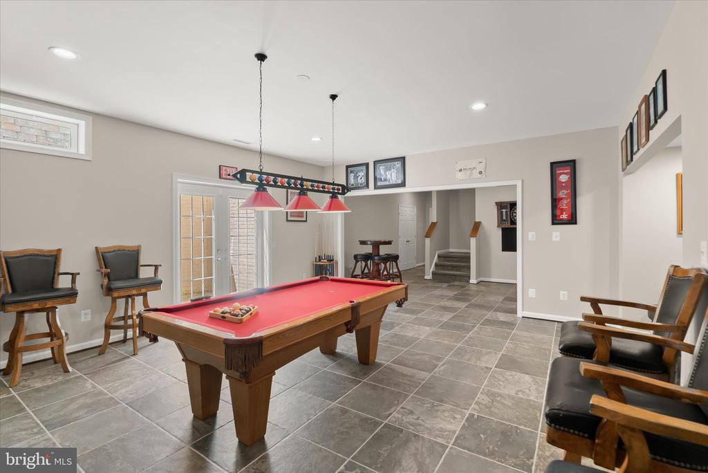 4209 MARYLAND COURT