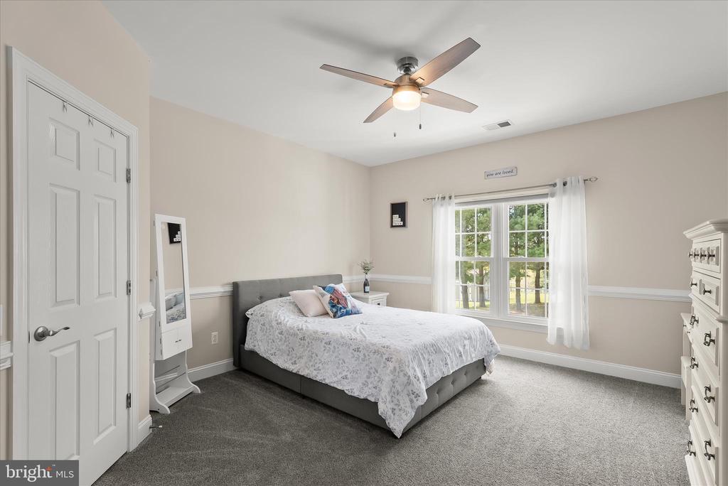 4209 MARYLAND COURT