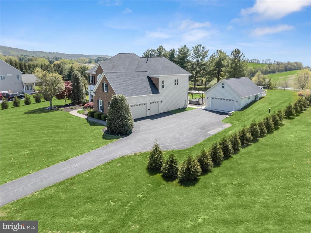 4209 MARYLAND COURT