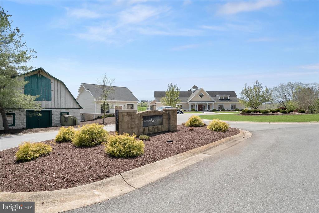 4209 MARYLAND COURT