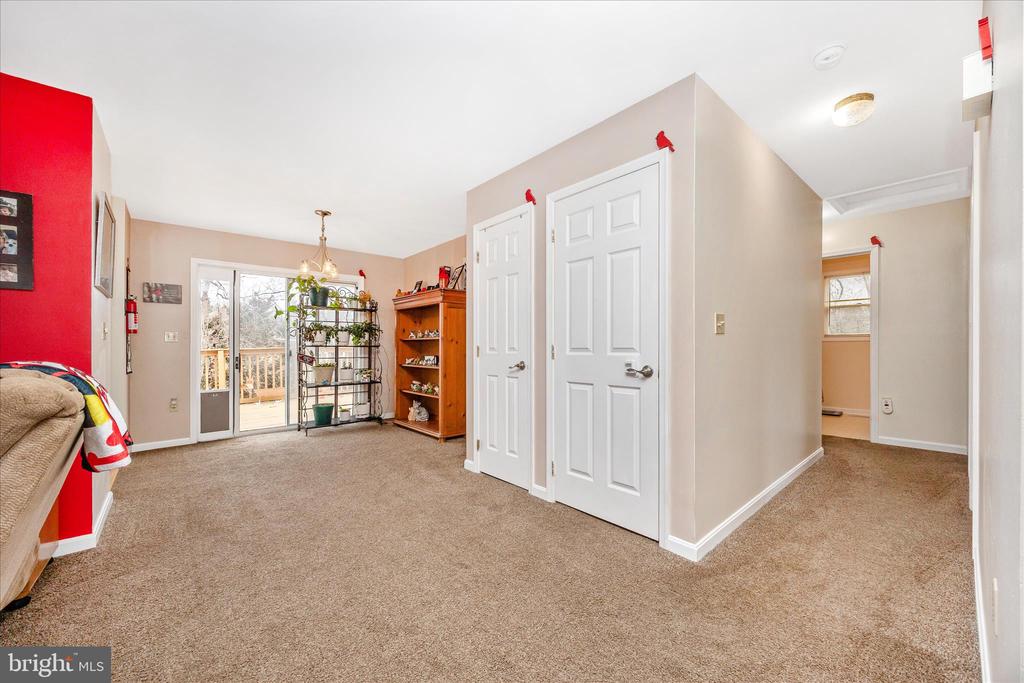 23 E F STREET