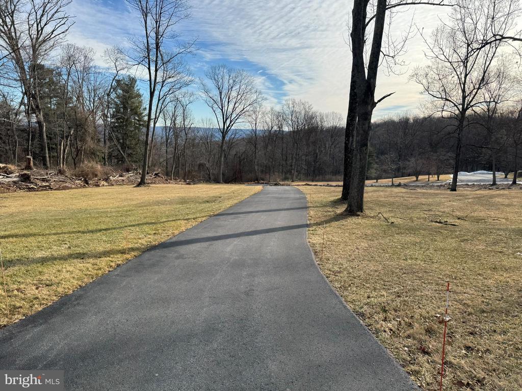 MONUMENT ROAD