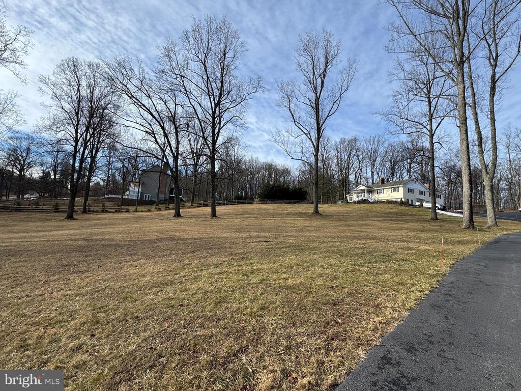 MONUMENT ROAD