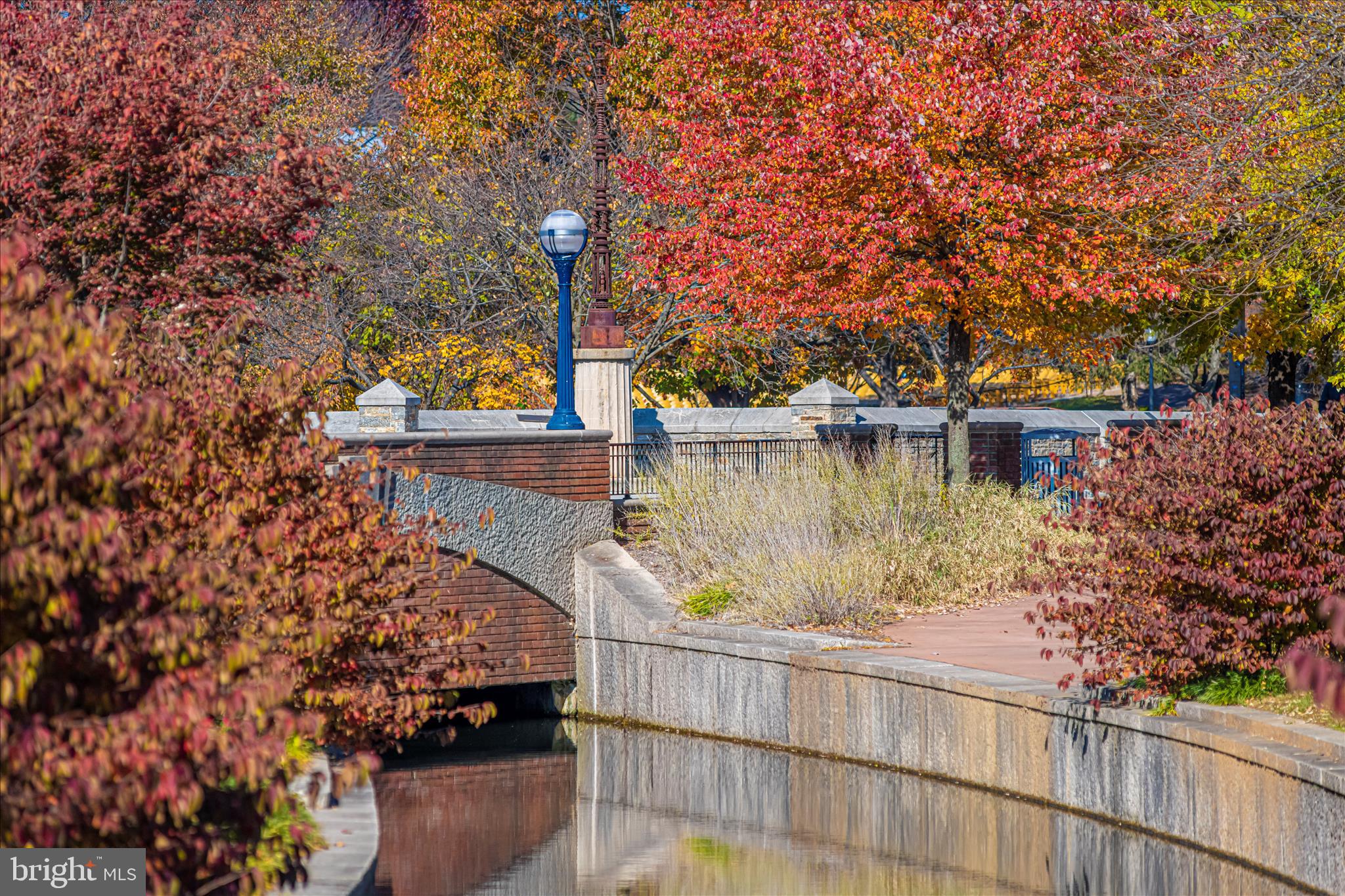 23-25-27 S MARKET STREET