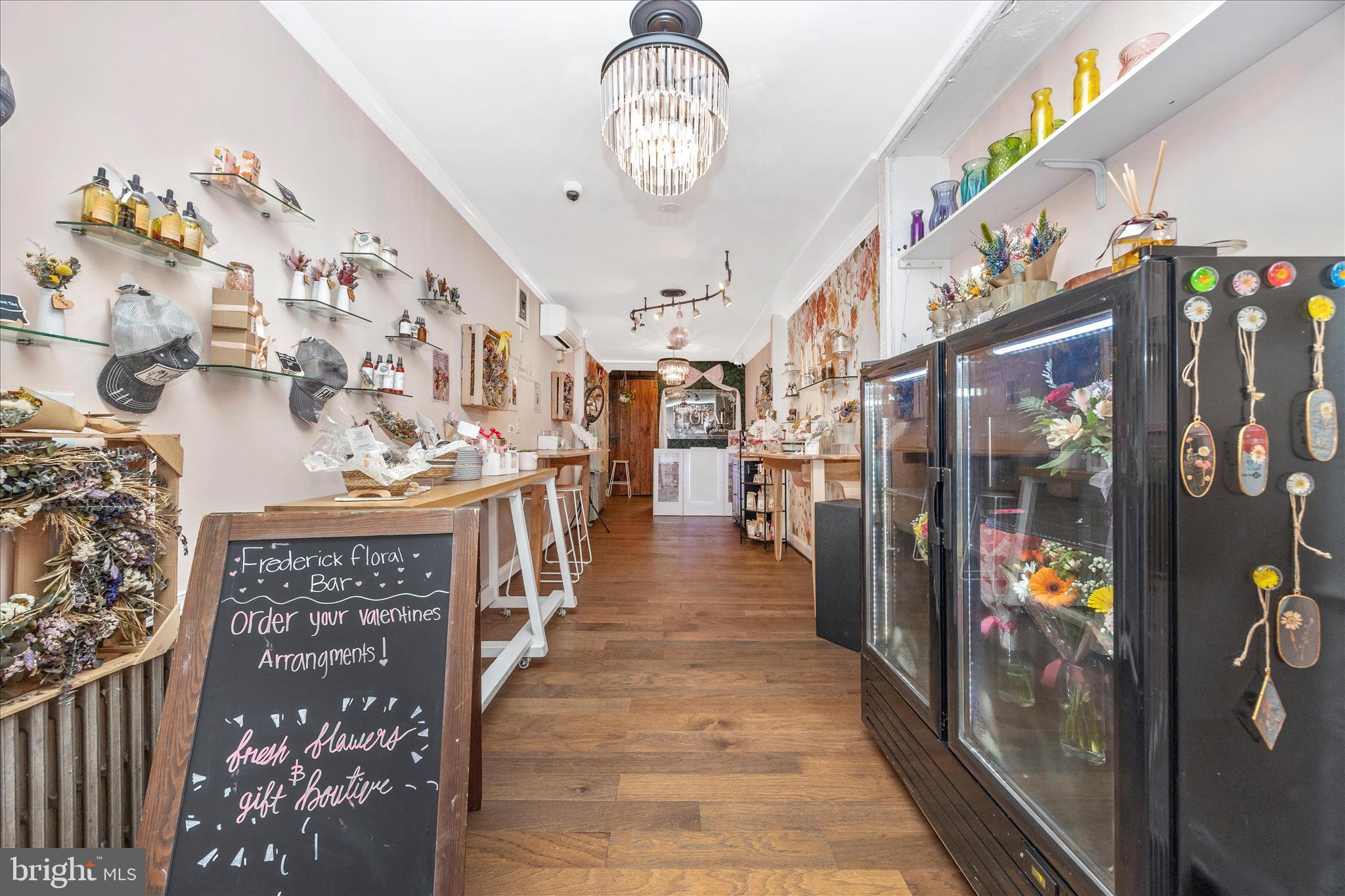 23-25-27 S MARKET STREET