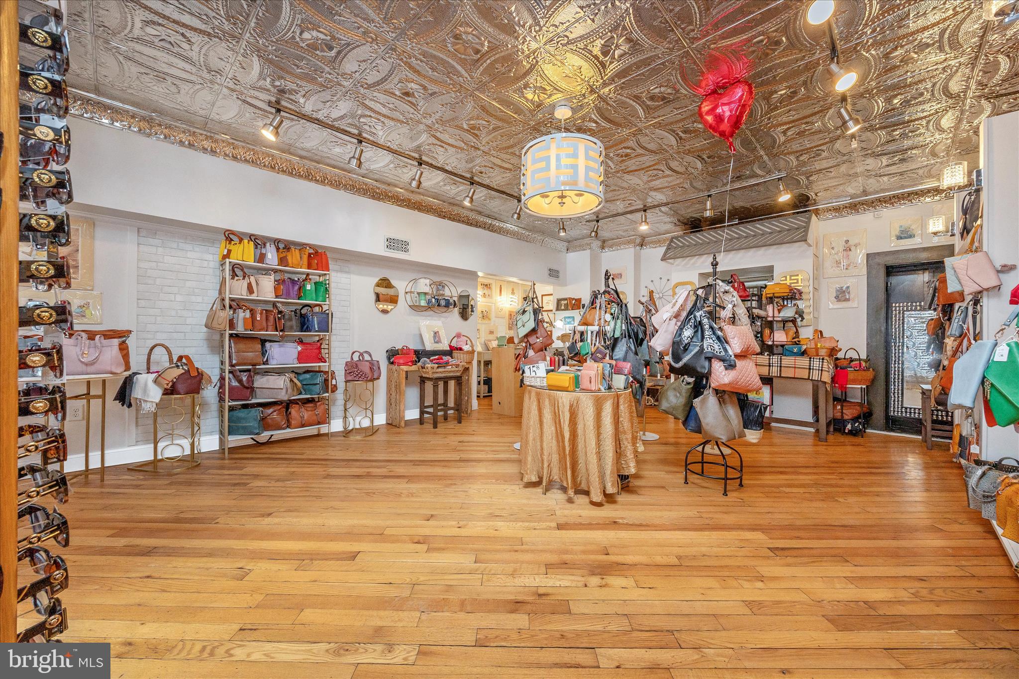 23-25-27 S MARKET STREET