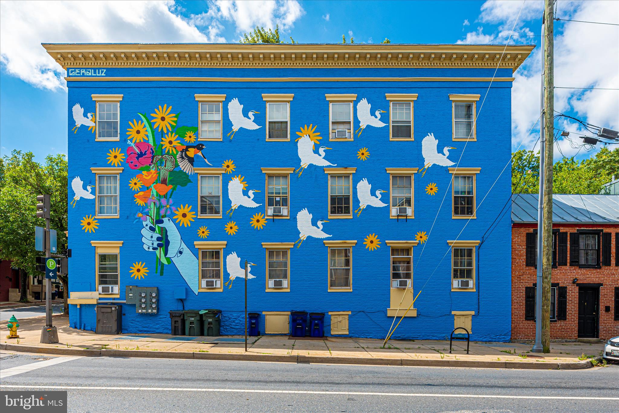 23-25-27 S MARKET STREET