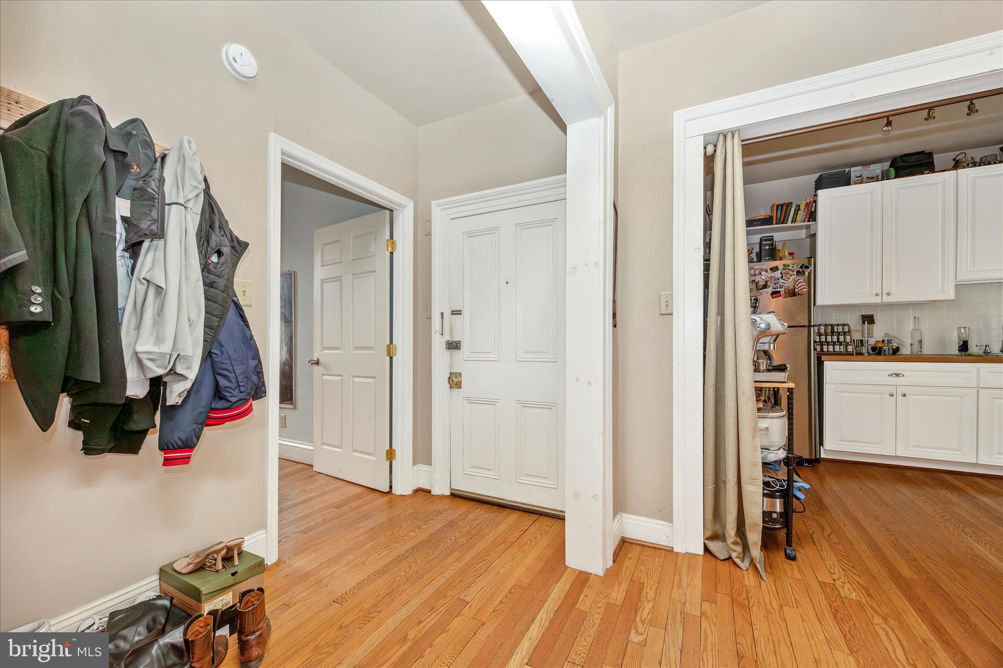 23-25-27 S MARKET STREET