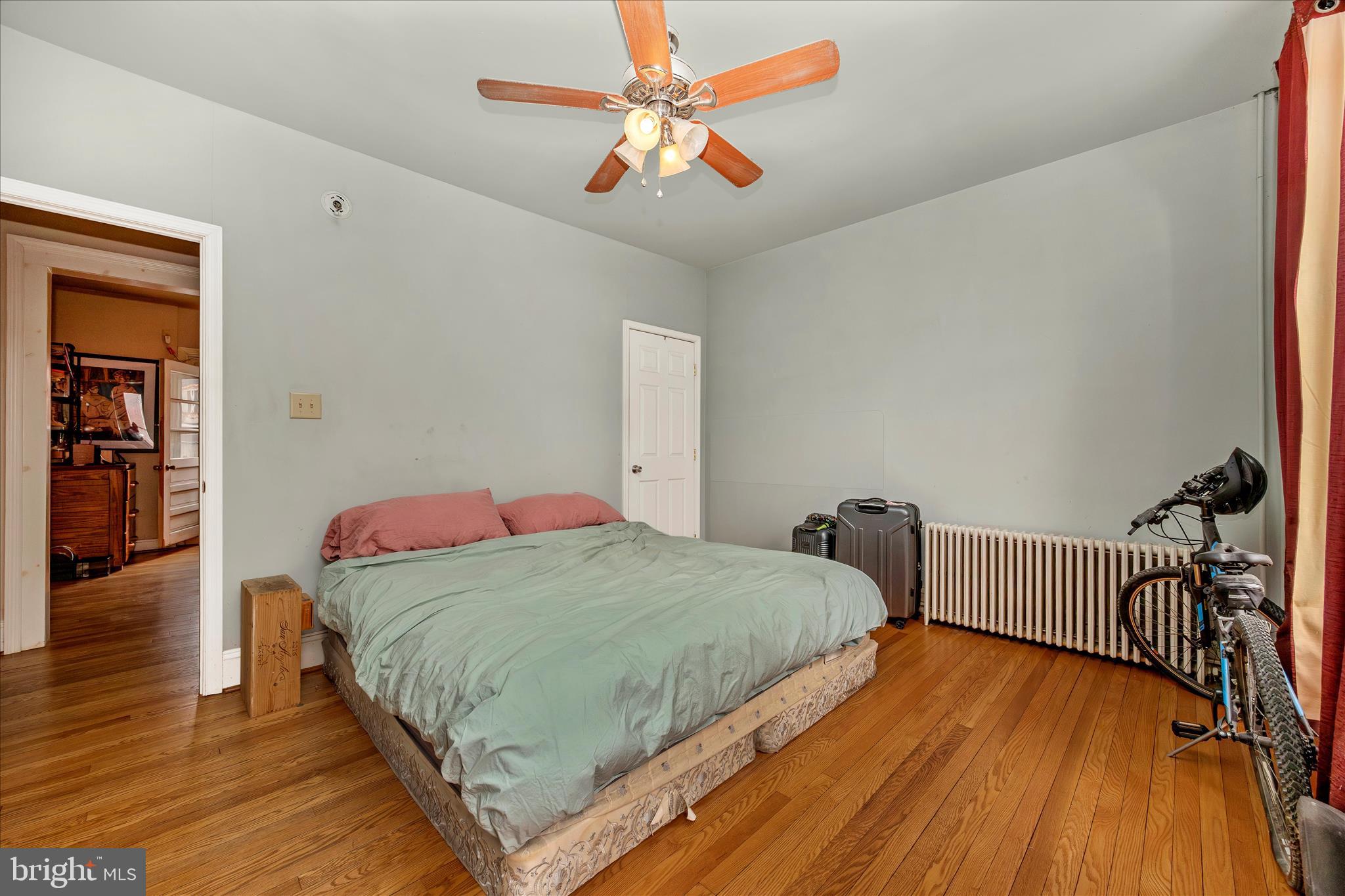 23-25-27 S MARKET STREET