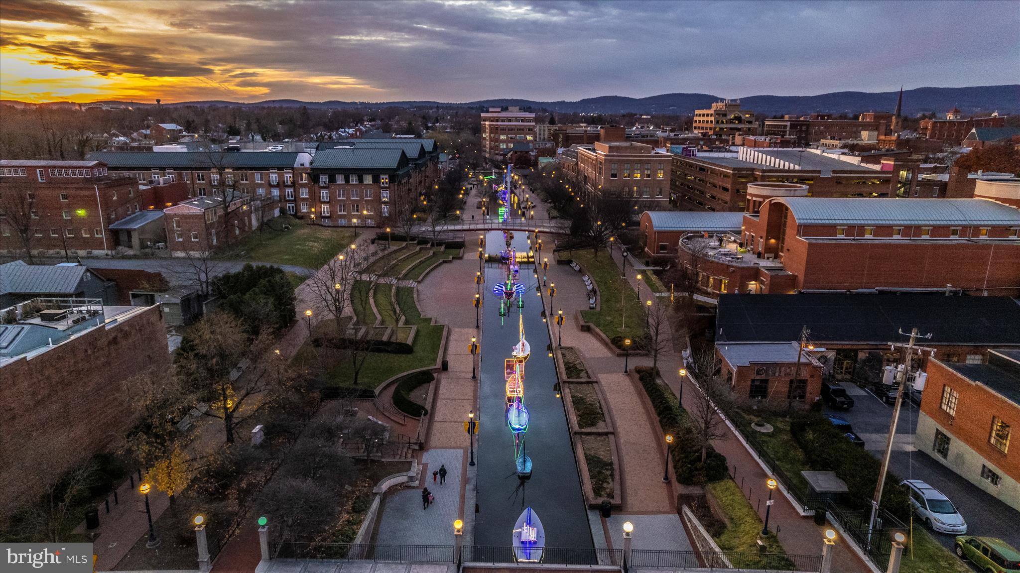 23-25-27 S MARKET STREET