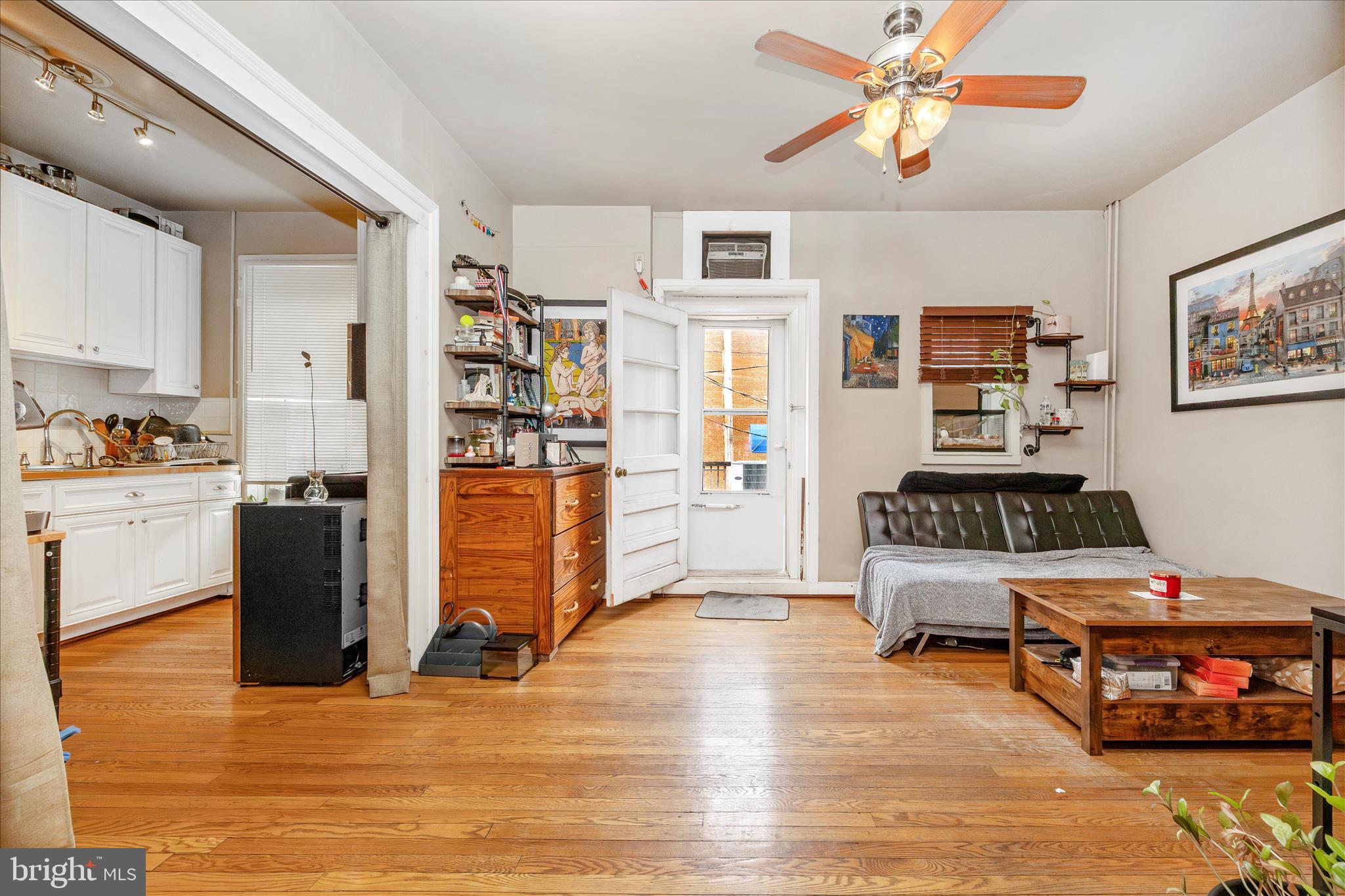 23-25-27 S MARKET STREET