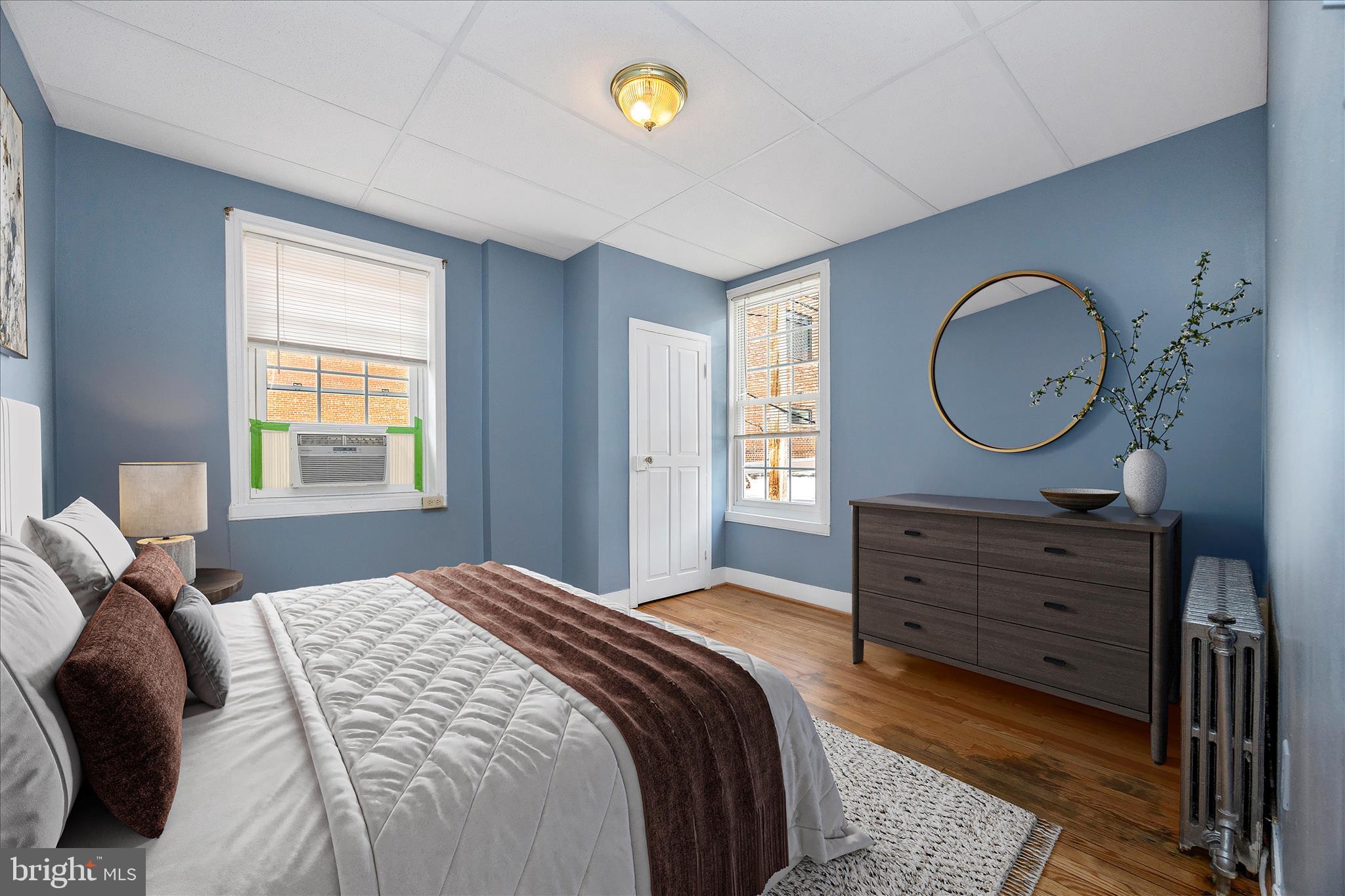 23-25-27 S MARKET STREET