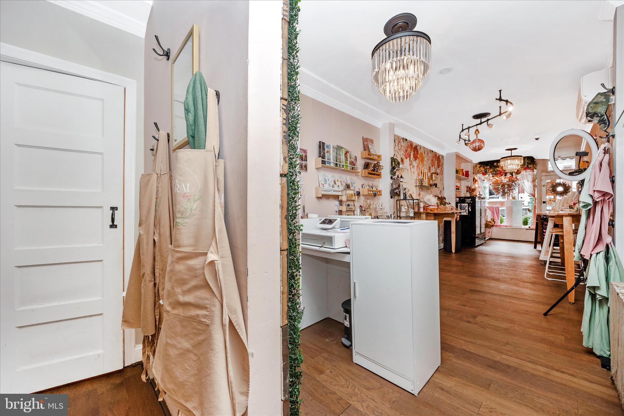 23-25-27 S MARKET STREET