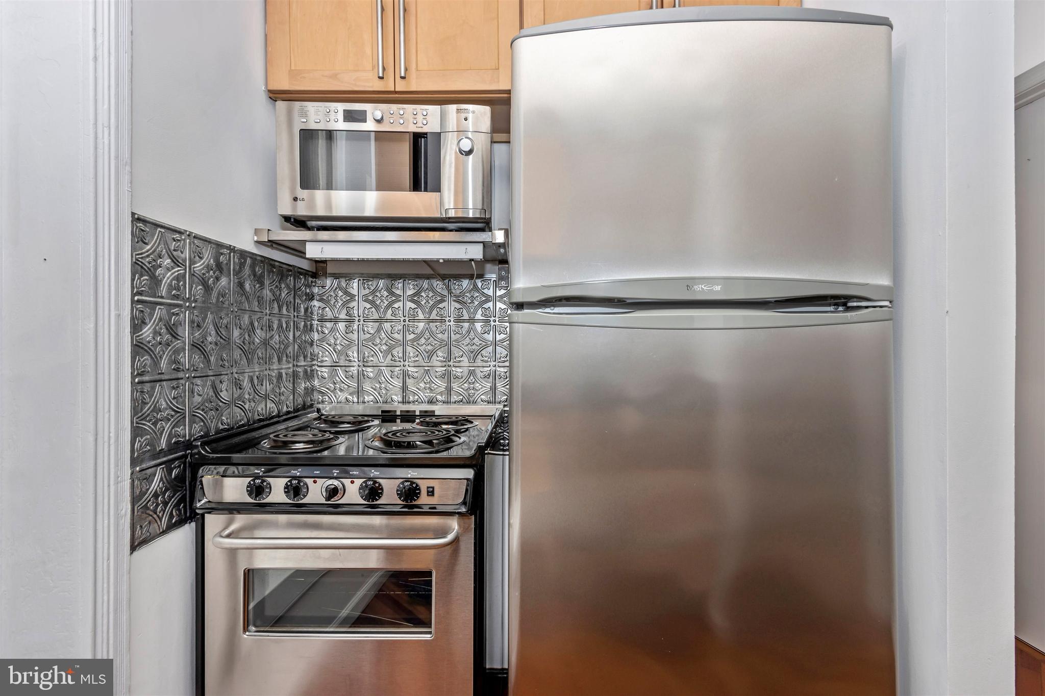 103 S MARKET STREET 301