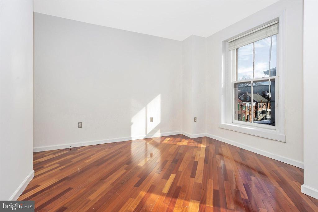 103 S MARKET STREET 301