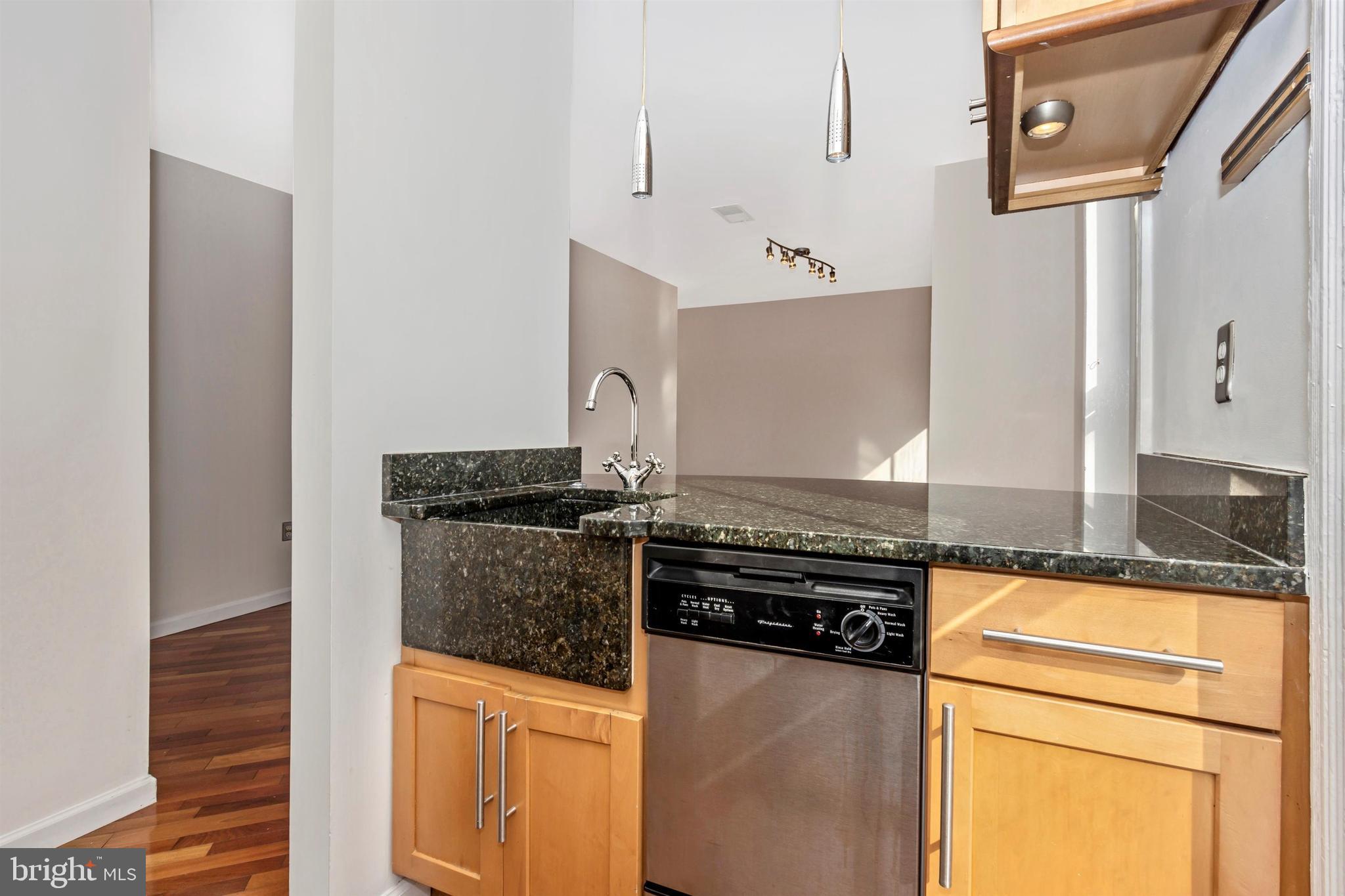 103 S MARKET STREET 301