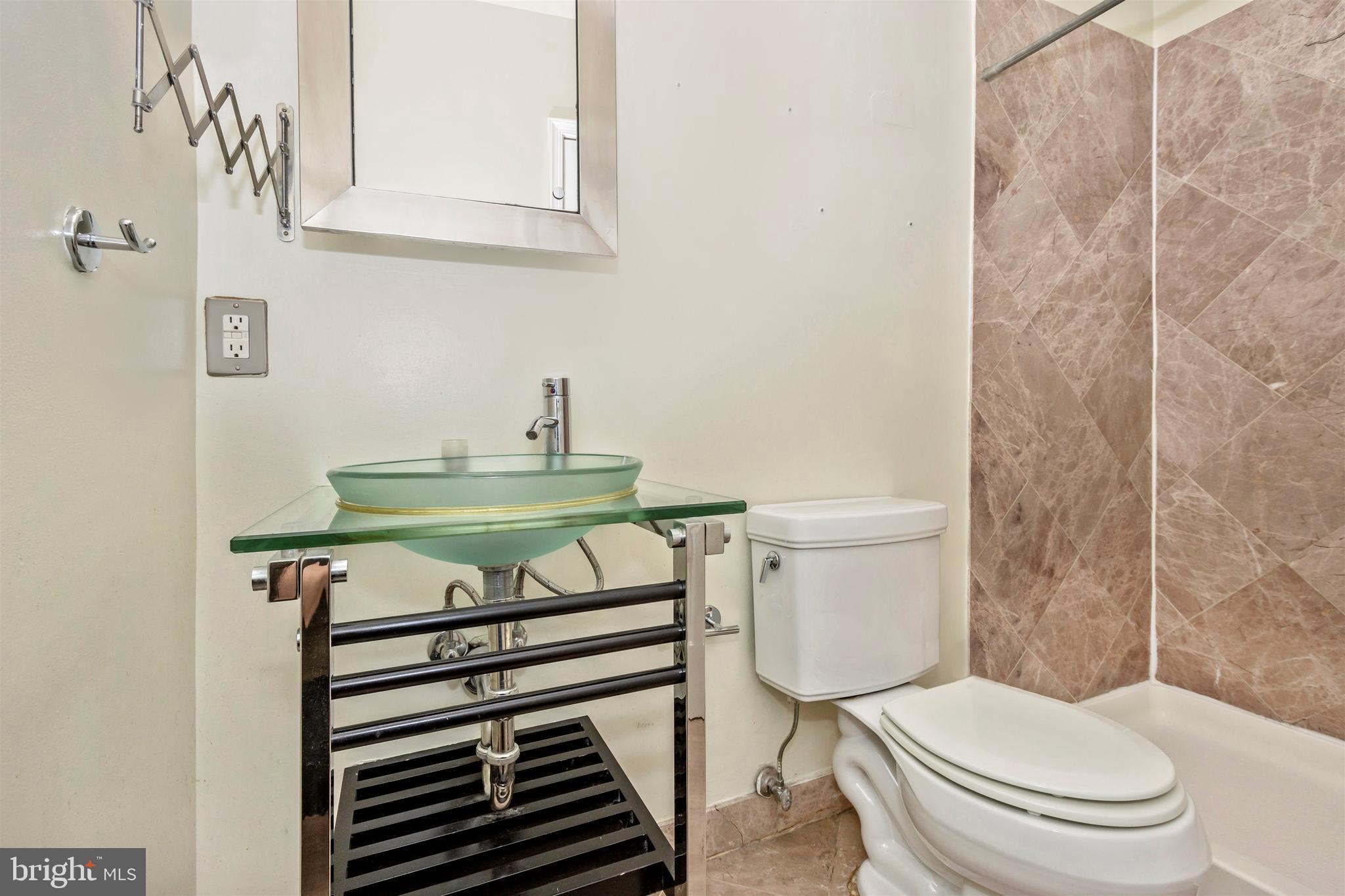 103 S MARKET STREET 301